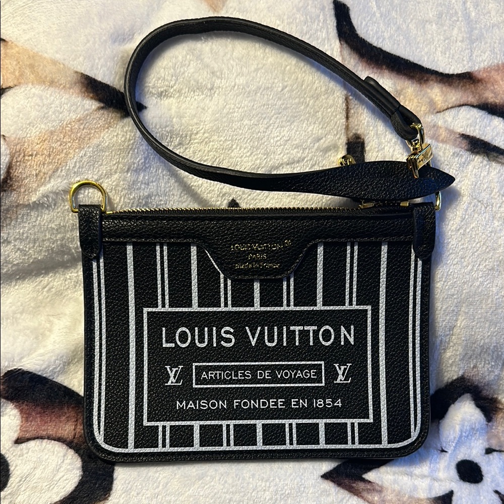 Cute wristlet